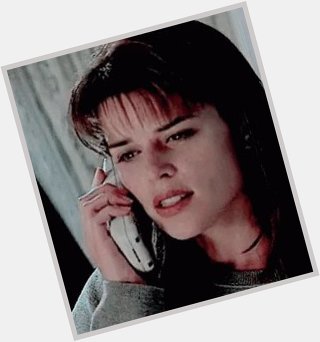 Happy Birthday our BEAUTIFUL SCREAM QUEEN, Neve Campbell!   