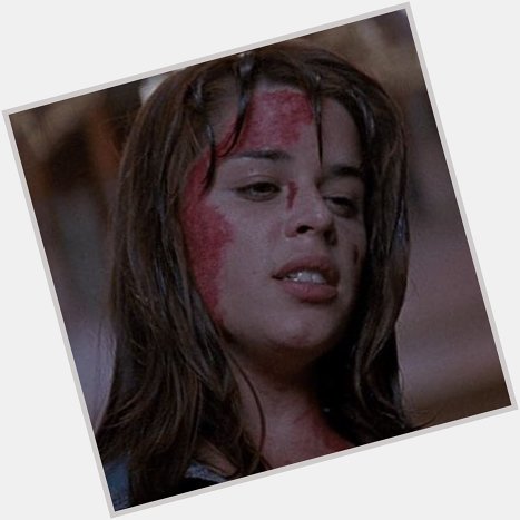 Happy 47th Birthday to a horror legend, Neve Campbell! 