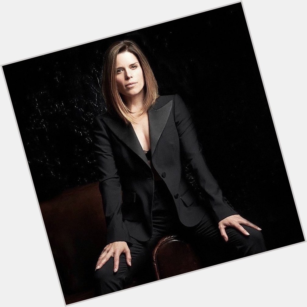 Happy birthday to the one and only Neve Campbell 