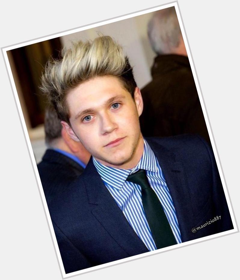  a massive happy birthday to niall horan from french directioners we love you   