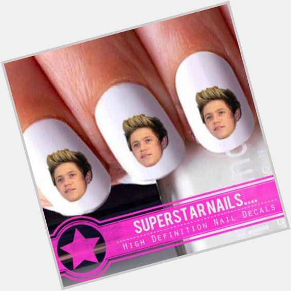 Who wouldnt want some stickers of face for their nails.. 