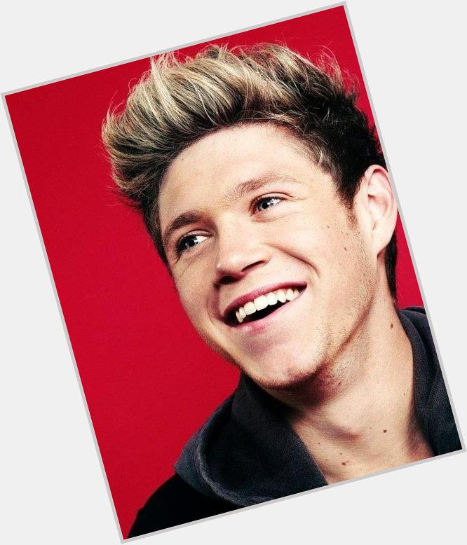 Remessage if you want to wish Niall Horan a Happy 21st Birthday. 