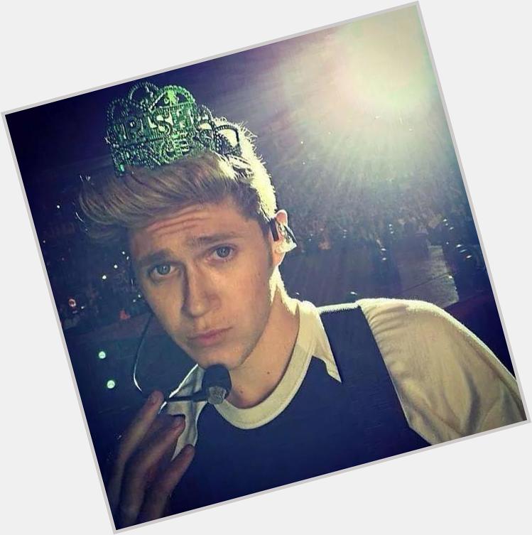 Happy Birthday Niall Horan You Are A True Irish Princess I Love you So So So So Much   