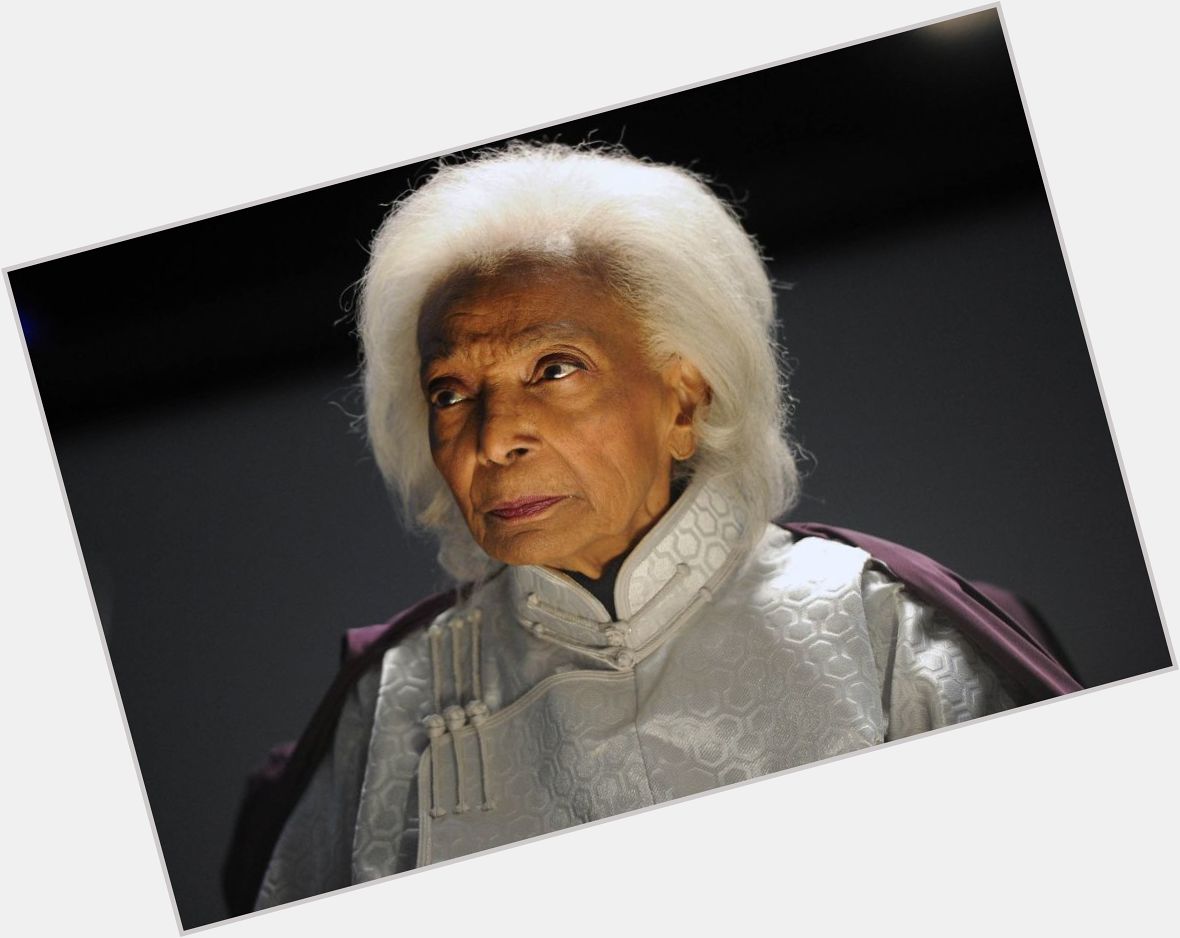 Happy 89th birthday to the history-making, boundary-breaking Lt. Uhura, Nichelle Nichols. 
