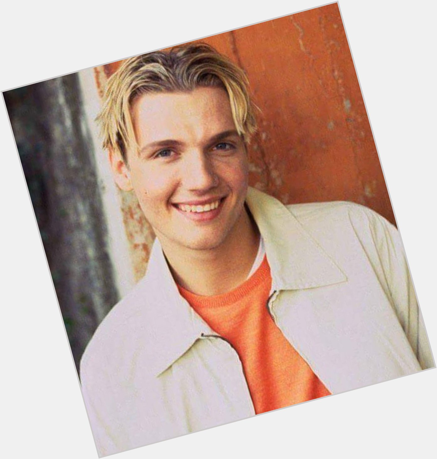  Happy birthday Nick Carter my first love!     love you! 