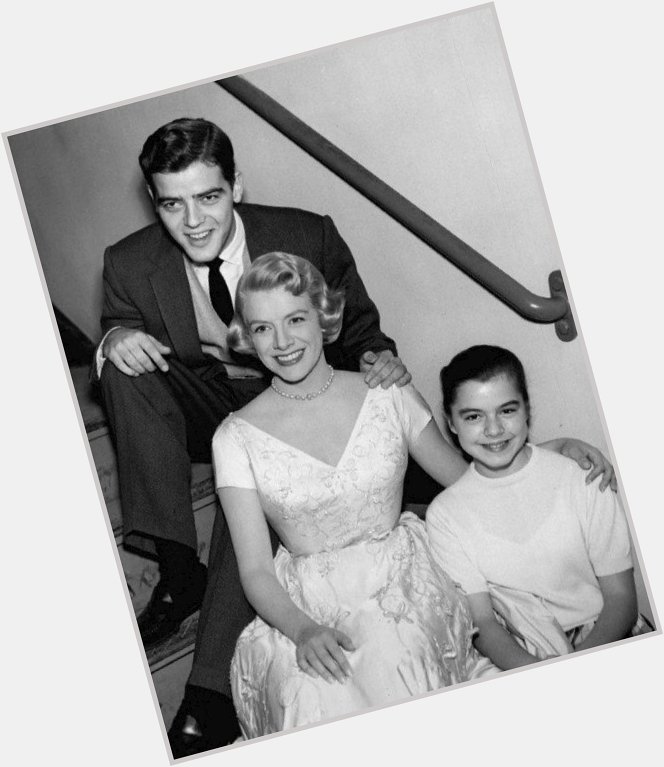 Happy Birthday to that classy guy, Nick Clooney, seen here with his sisters Rosemary and Gail. 