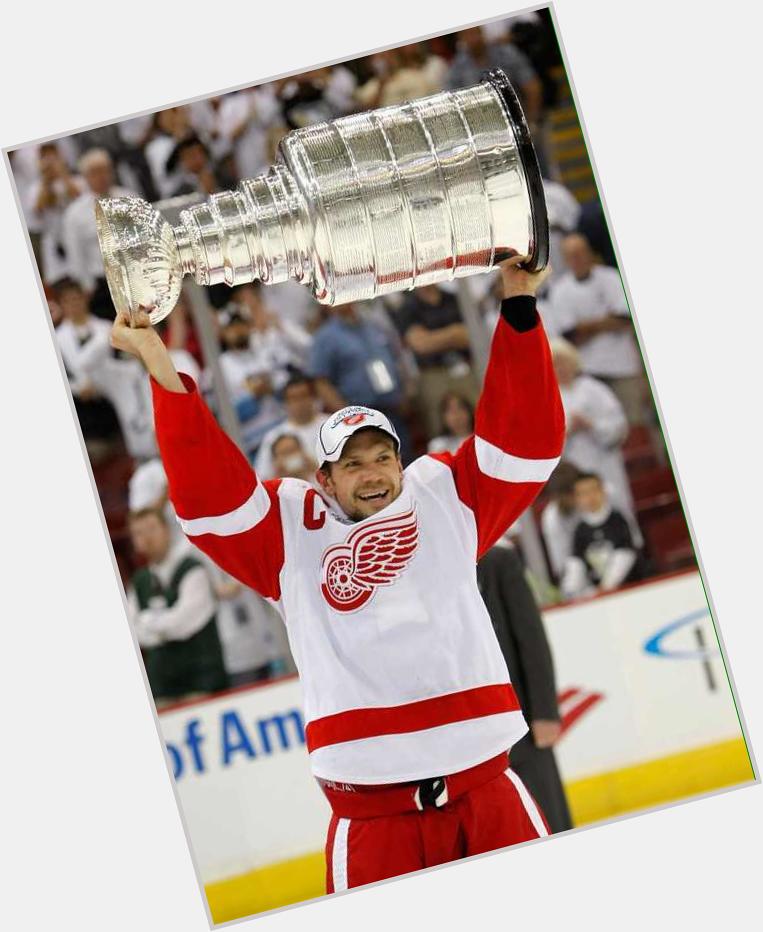 Happy Birthday to the Perfect Human, Nicklas Lidstrom, wanna play one more game tomorrow Nick? 