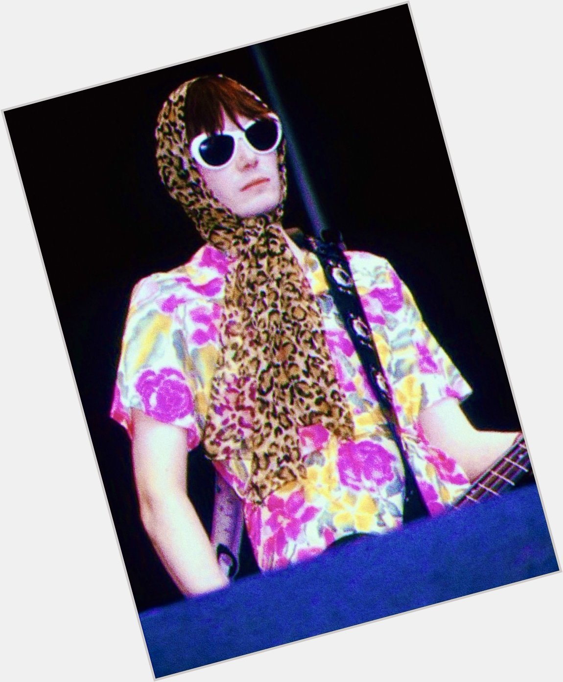 Sullen. Welsh. Tart
Happy Birthday Nicky Wire! 
Make 2023 the year of the solo record. 