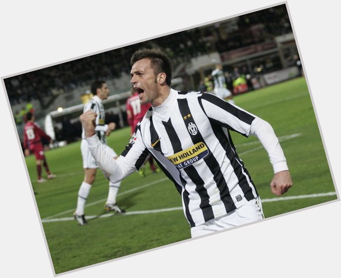 Happy birthday to former Juventus defender Nicola Legrottaglie, who turns 41 today.

Games: 150
Goals: 14 : 3 