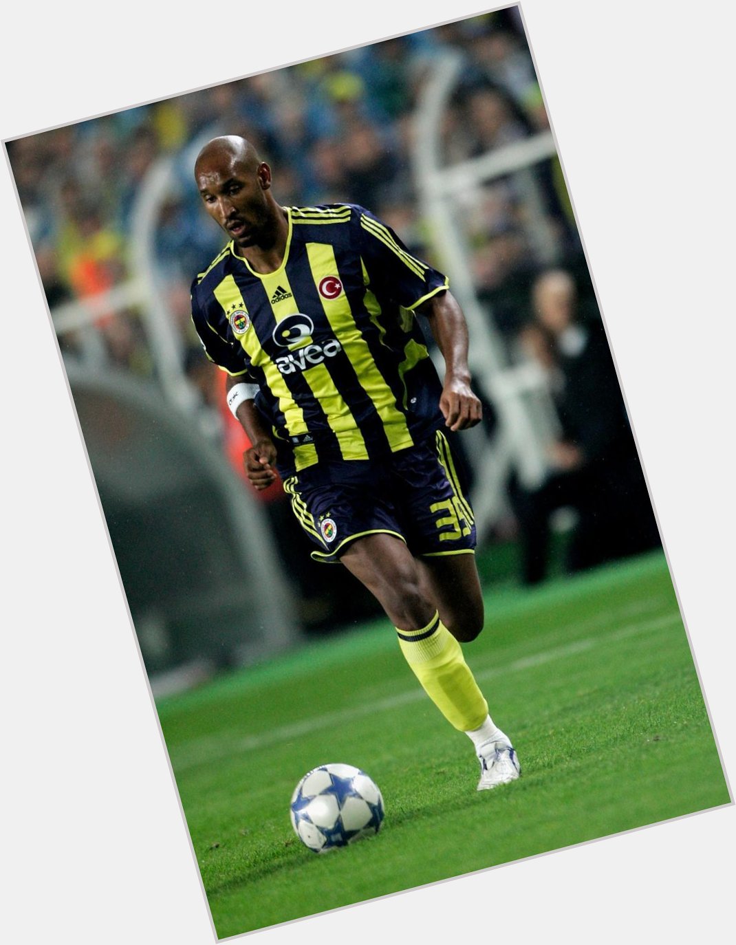Unutursak kalbimiz kurusun!
22 Nisan 2006 Fenerbahçe 4-0 Galatasaray
35 pas ve 4. Gol  Nicolas Anelka
Happy Birthday! 