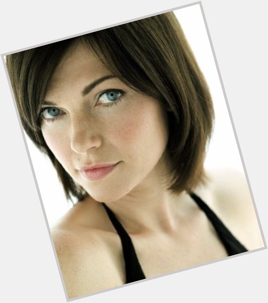    We wish a very happy birthday to the amazing Nicole de Boer! ¡Feliz cumpleaños 