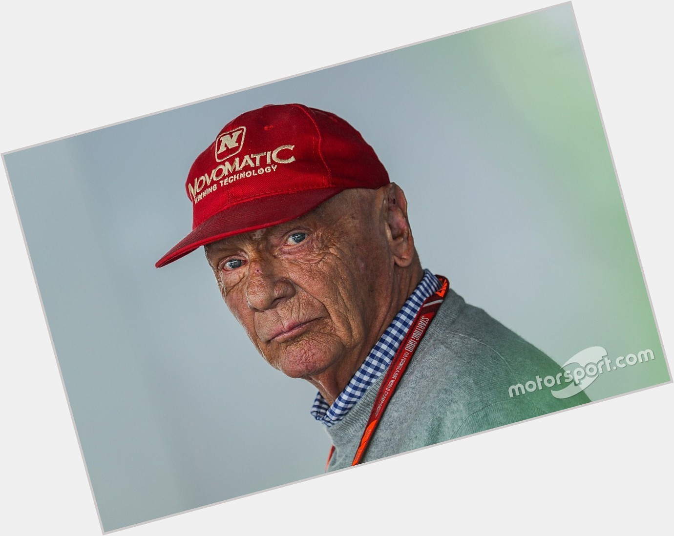  Happy birthday to Niki Lauda, the racing legend and all-round badass! 