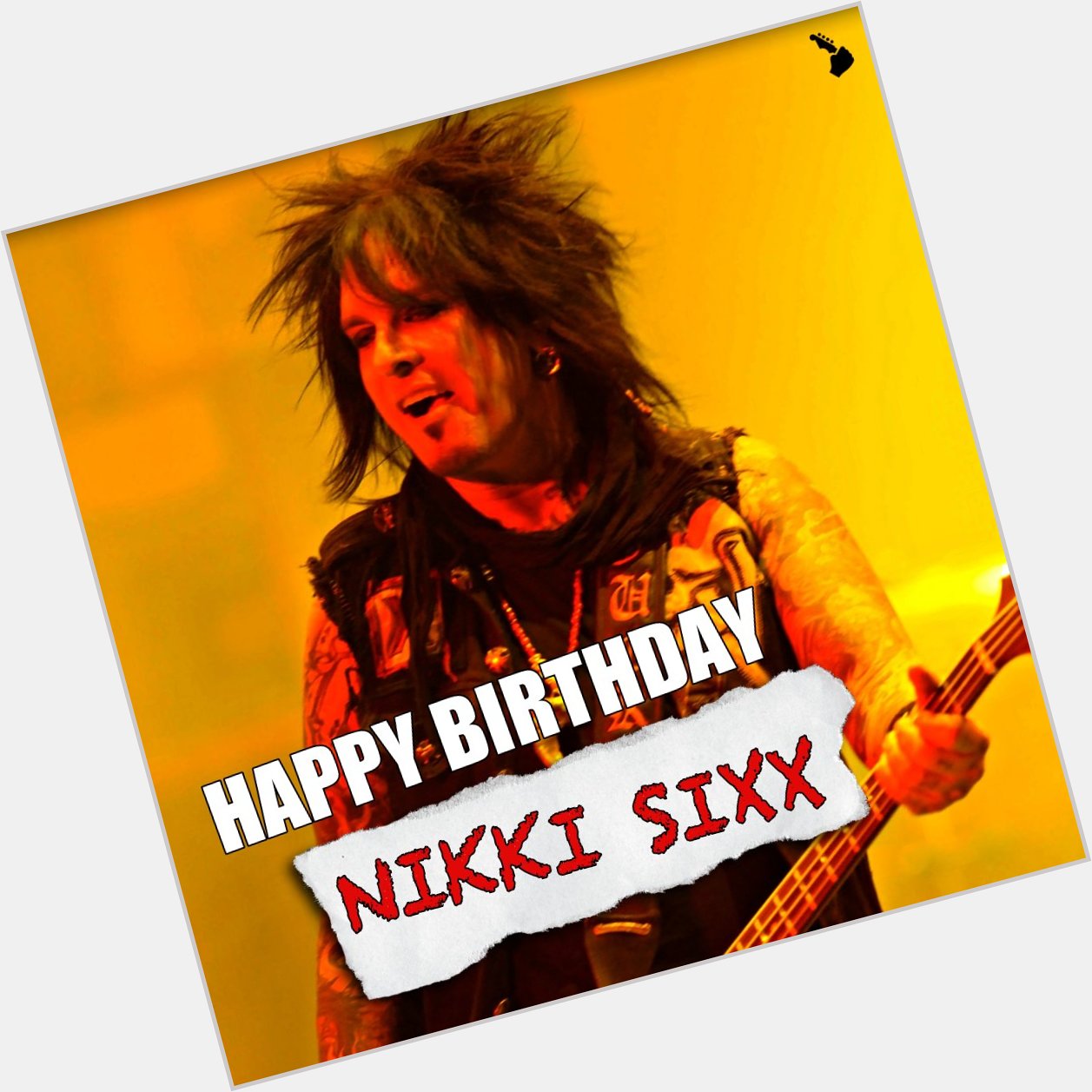Happy birthday, Nikki Sixx!

( : Kevin Mazur) 