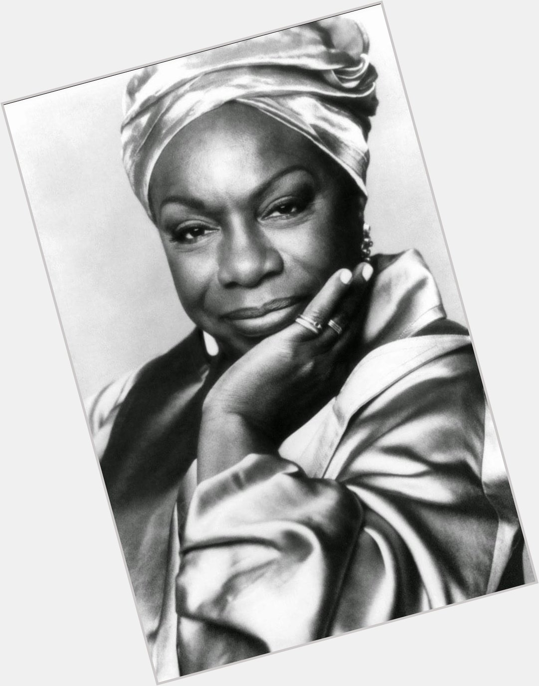 Nina Simone (Eunice Kathleen Waymon)
Birth 1933.2.21 2003.4.21
Happy Birthday
 