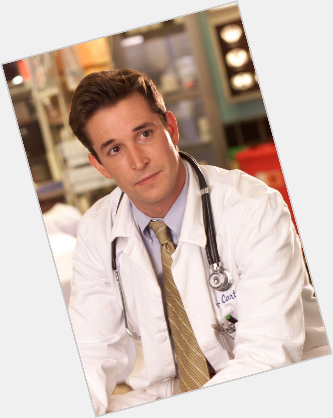 Happy birthday to the sweetest human in the world ! Noah Wyle   