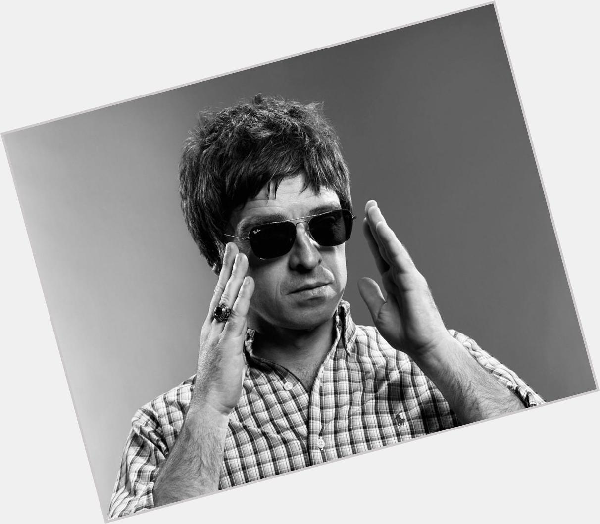 Happy Birthday Noel Gallagher, born on this day 29th May 1967 