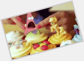   NOLAN I LOVE U MANNN HAPPY BIRTHDAY

have a cupcake... 