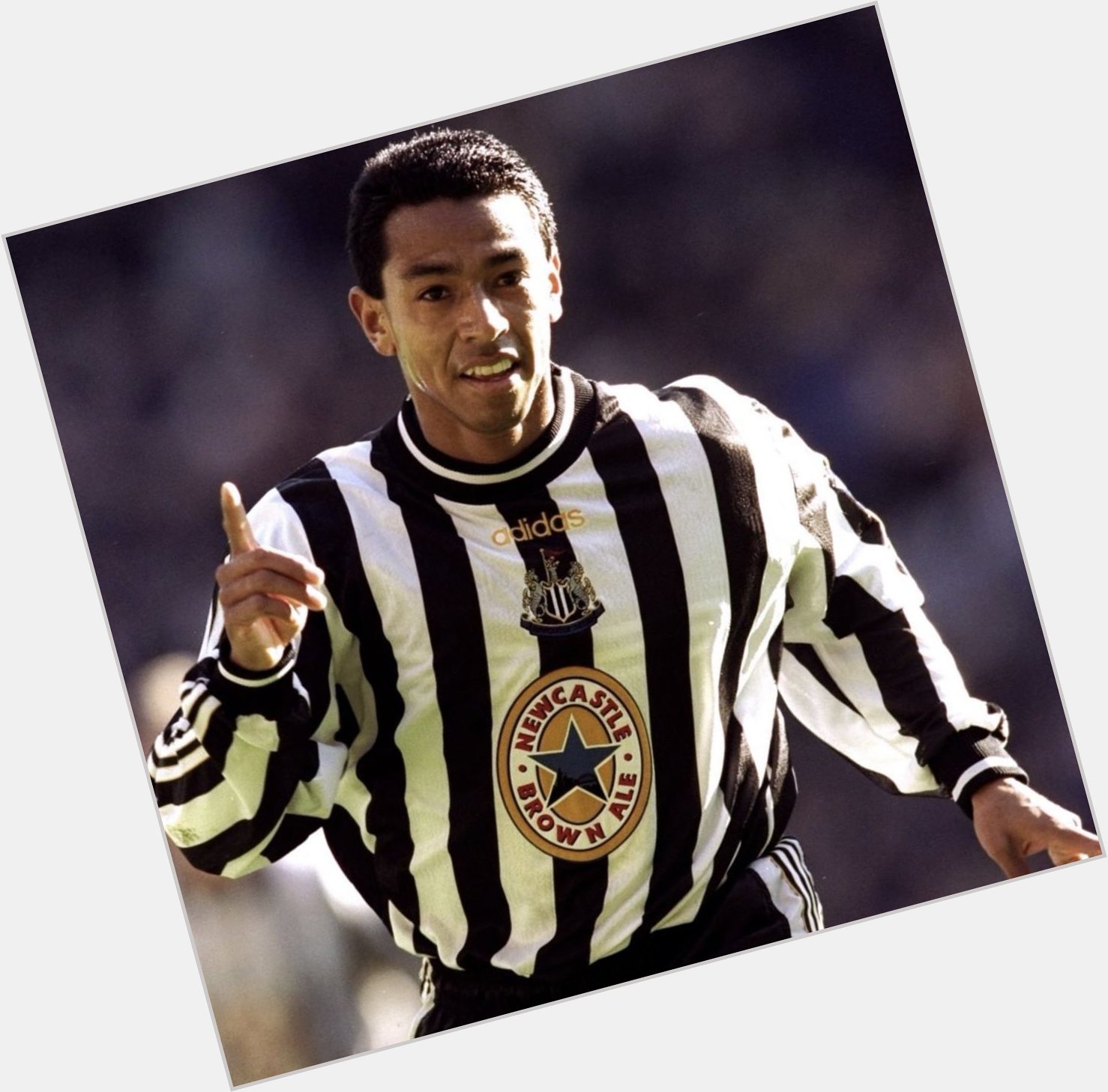 A very happy birthday to legend, and quite famous trumpet advocate, Nolberto Solano. 