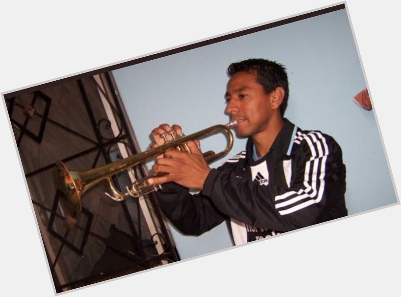 Happy birthday to Nolberto Solano and his trumpet. 

Have a great day mate 