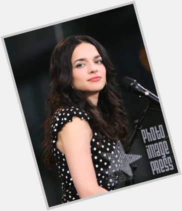 Happy Birthday Wishes to this beautifully talented lady the lovely Norah Jones!             