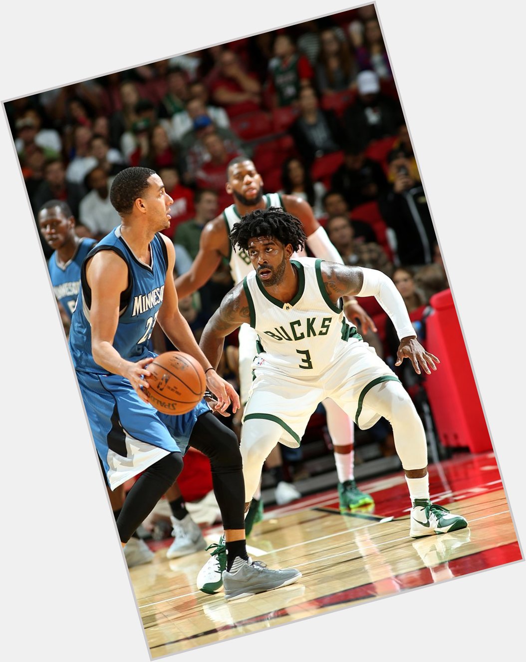 Smh Happy 28th birthday to OJ Mayo! 