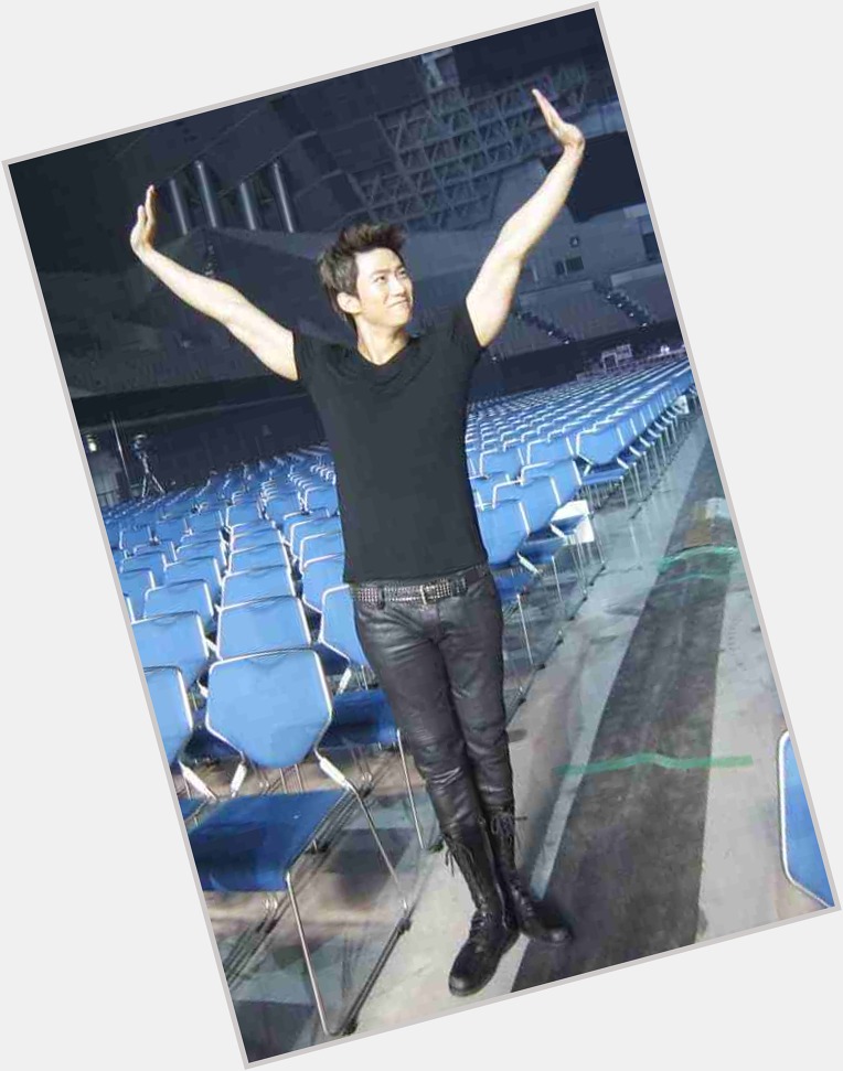 Happy birthday to the brightest star in the world, ok taecyeon!    