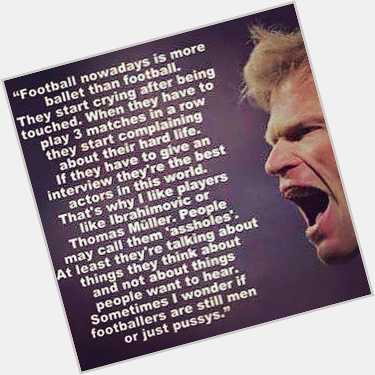 Happy 47th birthday to Oliver Kahn. This is what the former Bayern goalkeeper thinks of football nowadays. 