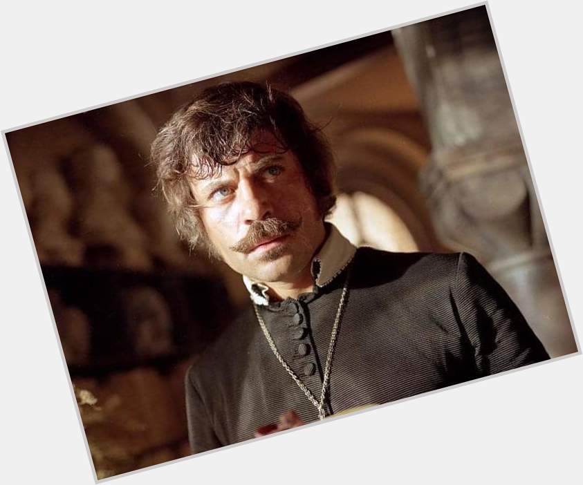 Happy birthday to Oliver Reed, such a troubled but beautiful human 