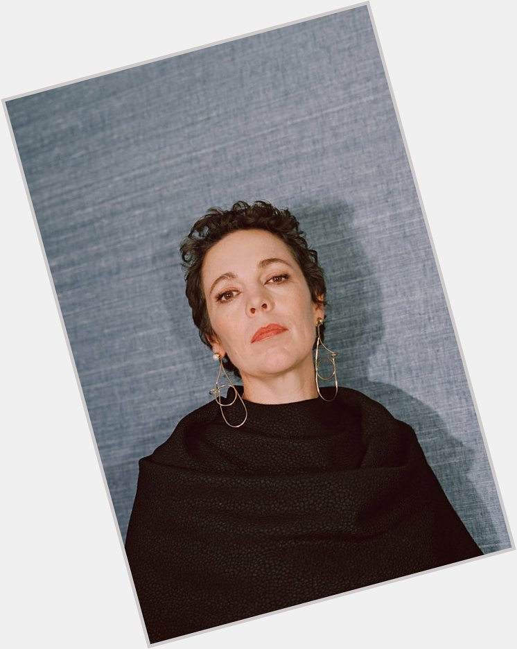 You better say happy birthday to the OSCAR WINNING queen olivia colman 