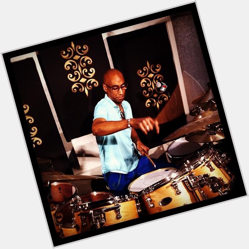 Happy Birthday to the incredible Omar Hakim! 

(Pic courtesy of EJ DeCoske) 