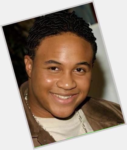 I wanna wish a happy 27th birthday 2 Orlando Brown I hope he has a great day with his family & friends 