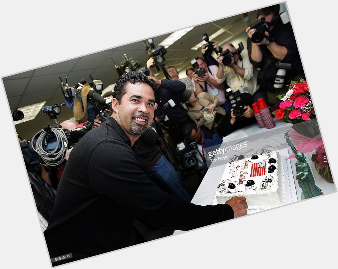 CAN\T LET A JANUARY 20TH PASS WITHOUT SAYING HAPPY BIRTHDAY TO OZZIE GUILLEN~~!~!~! 