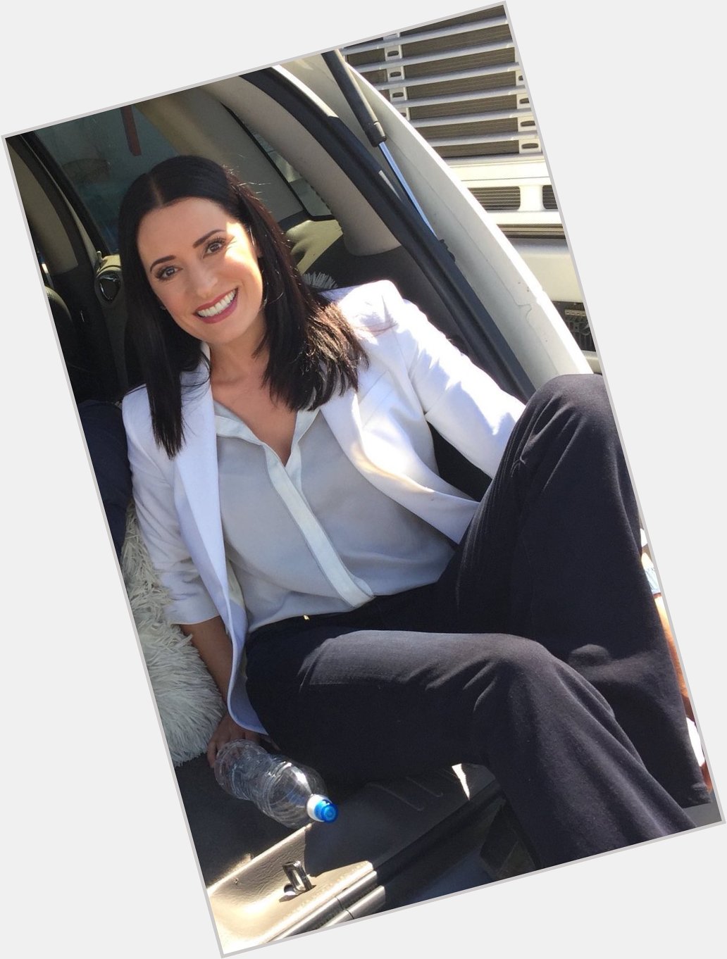 Happy birthday to the babe that is Paget Brewster HAVE A GREAT DAYY       