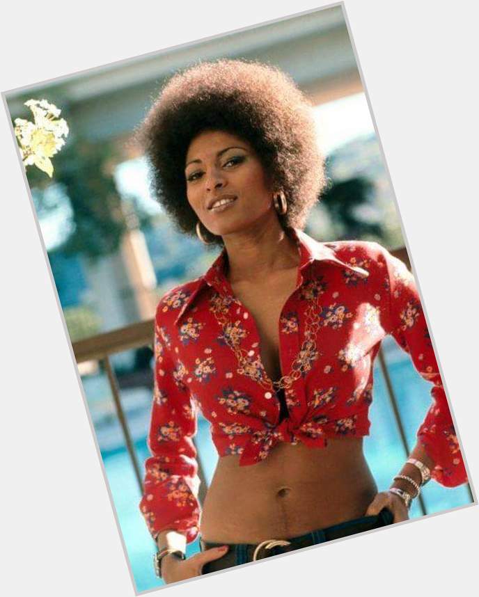 Happy 66th Birthday to 70s icon Foxy Brown, aka Pam Grier!!! 