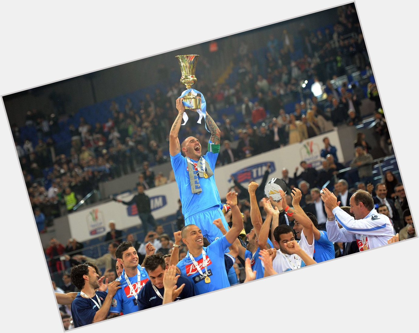 FOTO message - SSC Napoli: \"Happy Birthday, Paolo Cannavaro!\"  