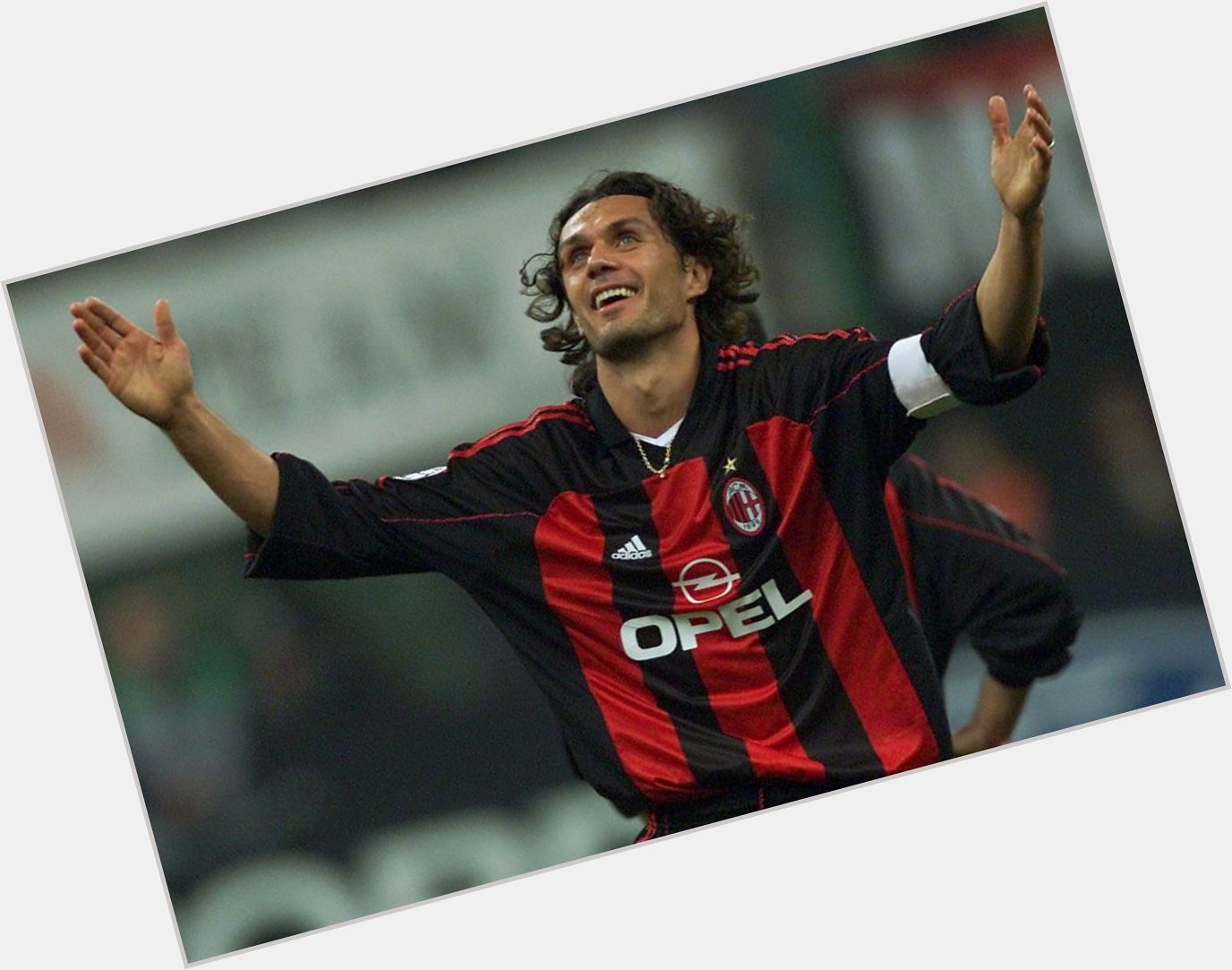 Happy birthday to AC Milan and Italy legend Paolo Maldini, who turns 49 today! 