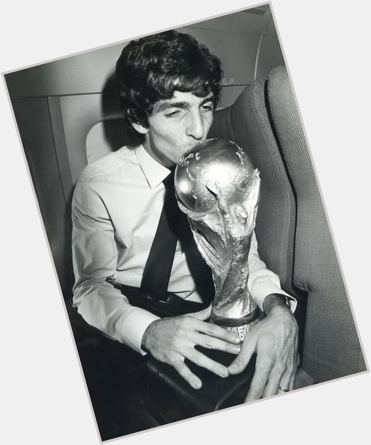 Happy birthday to 1982 World Cup winner Article -> 