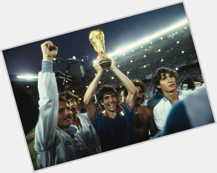 Happy birthday to Paolo Rossi, a World Cup winner with Italy in 1982 - the former Juventus striker turns 61 today! 