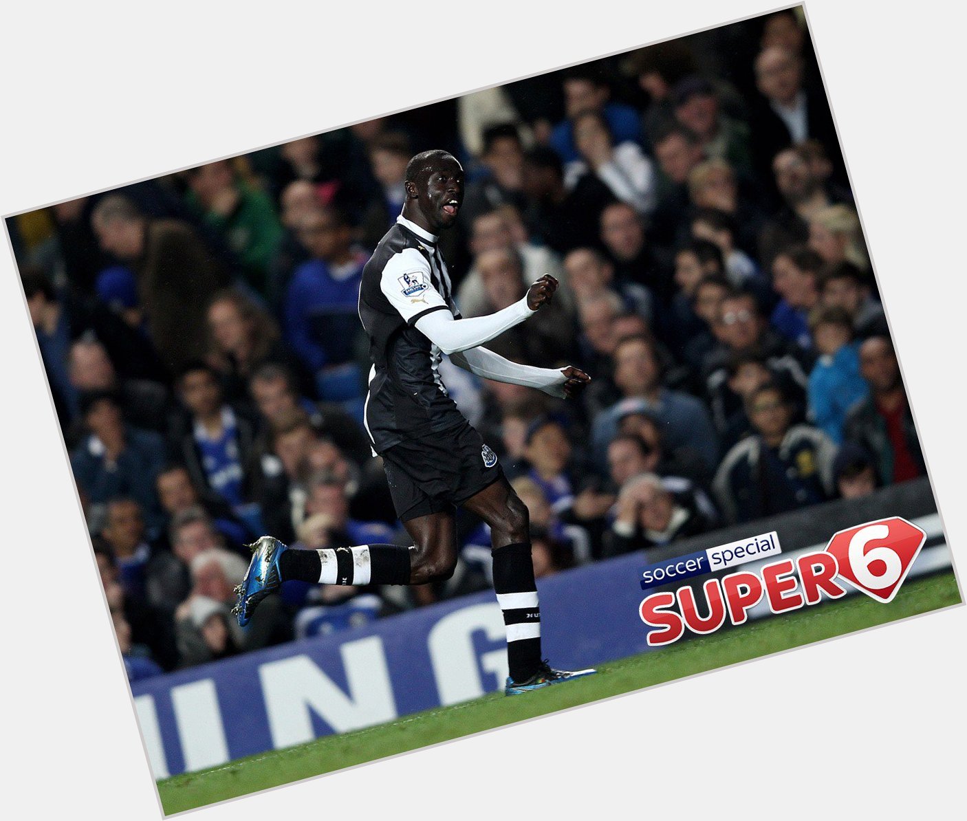  Happy Birthday Papiss Cissé. 

Tap  if you remember THAT goal against Chelsea. 