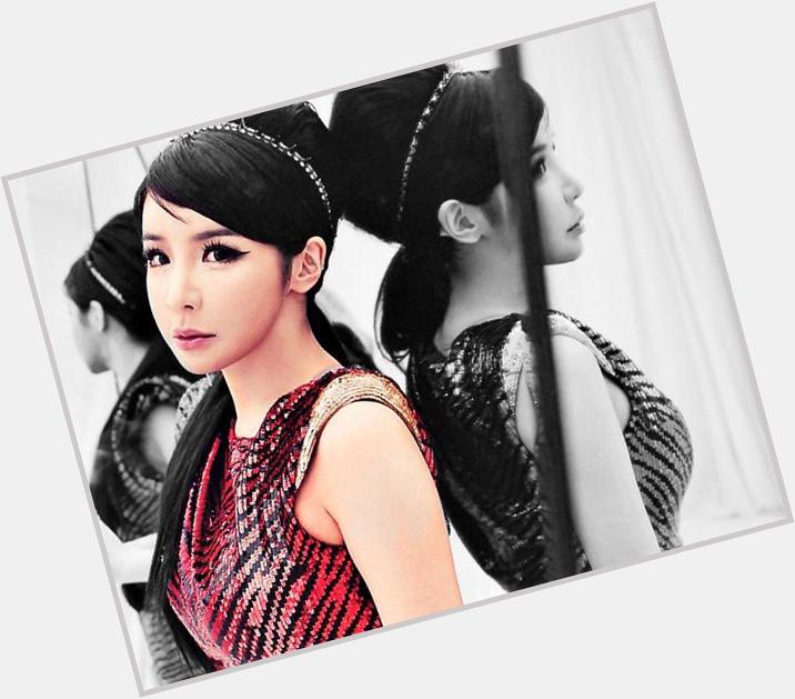 Happy birthday queen park bom  