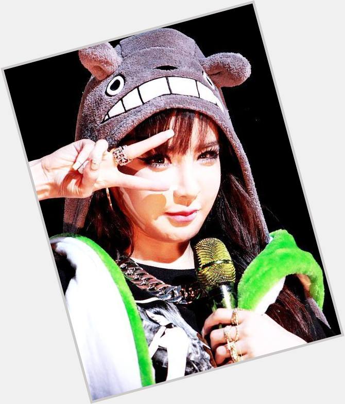 Happy Birthday Park Bom  i miss you so much & Saranghae! always remember that we all here for you   