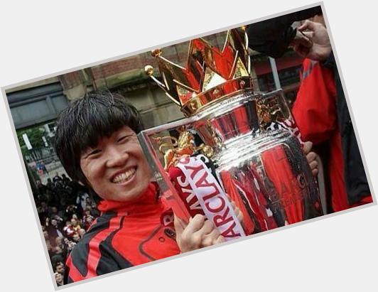 Happy 34th birthday to former Manchester United player, Park Ji Sung. 