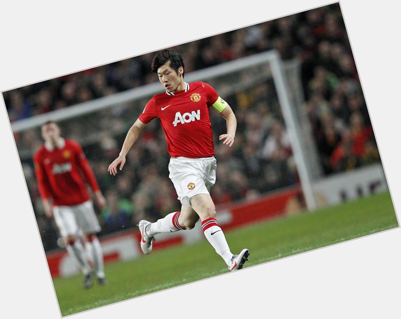 Happy birthday for the first Asian footballer who won EPL- UCL- FIFA Club World Cup Trophy, Park Ji Sung! 