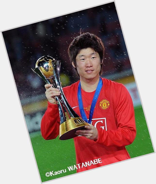 HAPPY BIRTHDAY Park Ji Sung! Orang dari Asia pertama yang meraih gelar EPL, UCL dan Fifa World Cup. 
