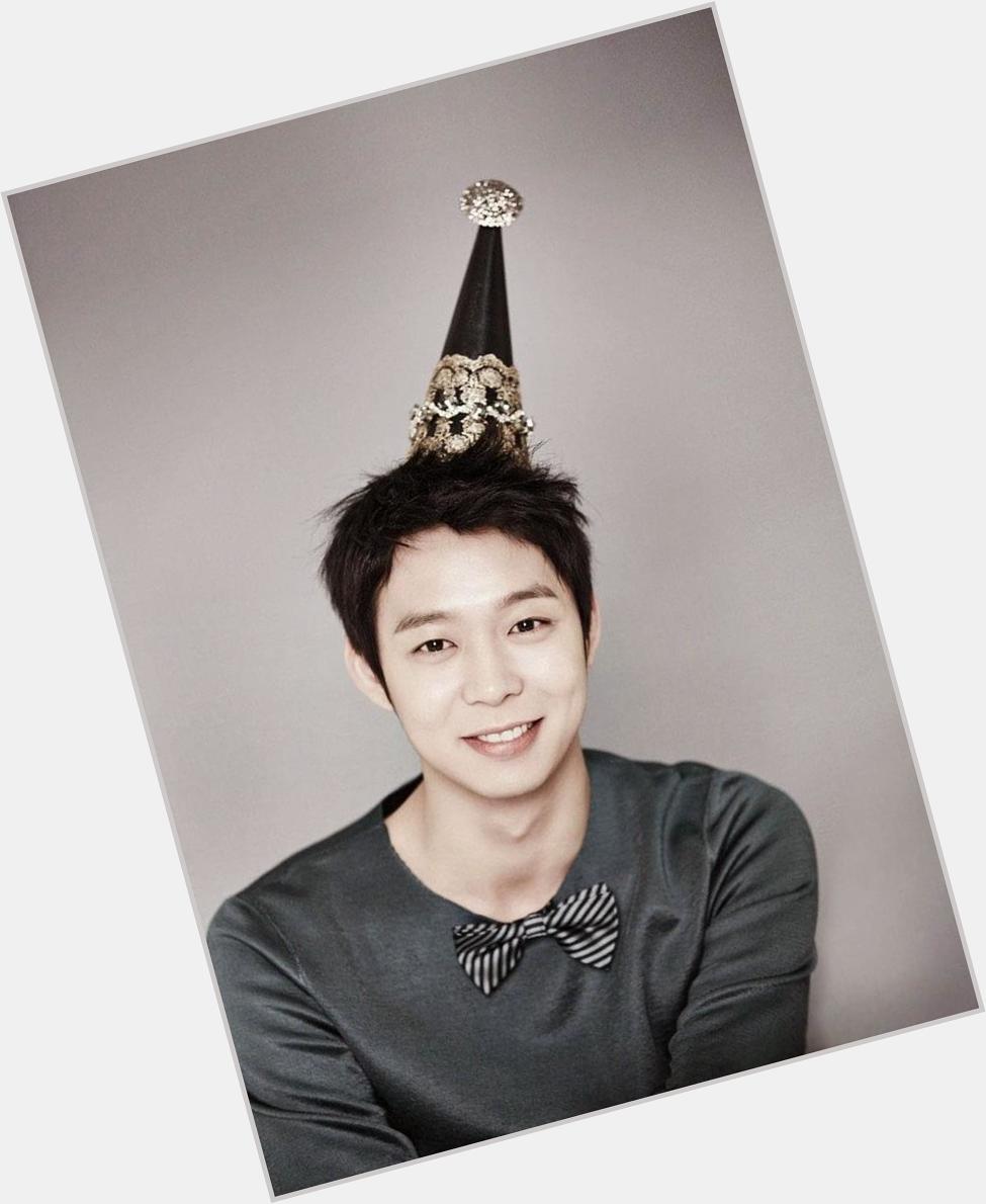 Happy birthday 30th birthday Park Yoochun. I wish you have a good in everything you want to do. Love!  