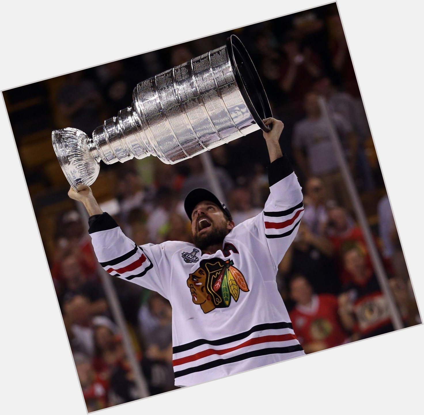 Happy 39th Birthday to legend and 3x Stanley Cup Champion Patrick Sharp! 