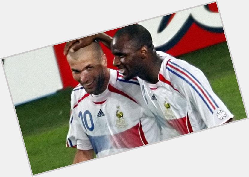 One VERY special day.

Happy birthday to France legends Zinedine Zidane (43) and Patrick Vieira (39). 