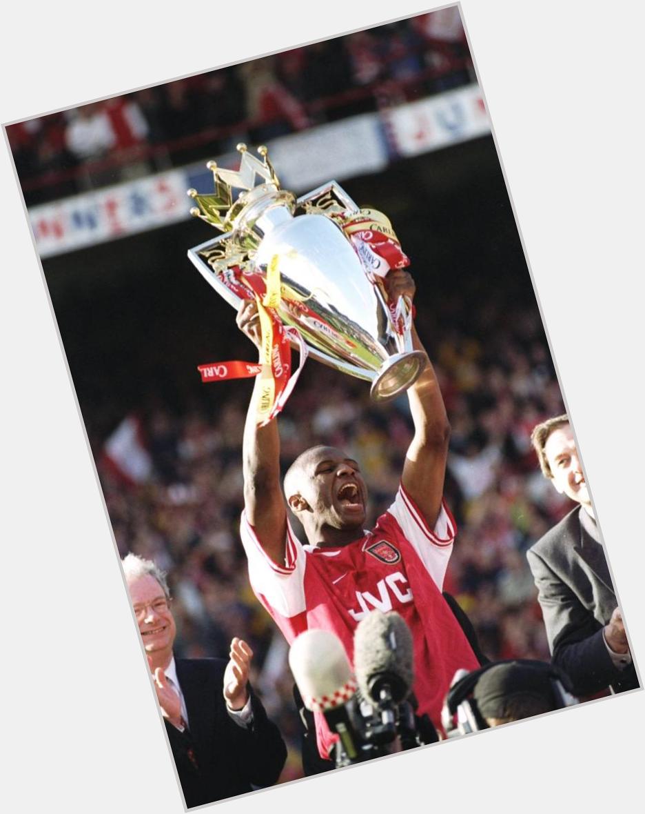 Happy birthday to the absolute legend that is Patrick Vieira. One of the most commanding midfielders I\ve ever seen 