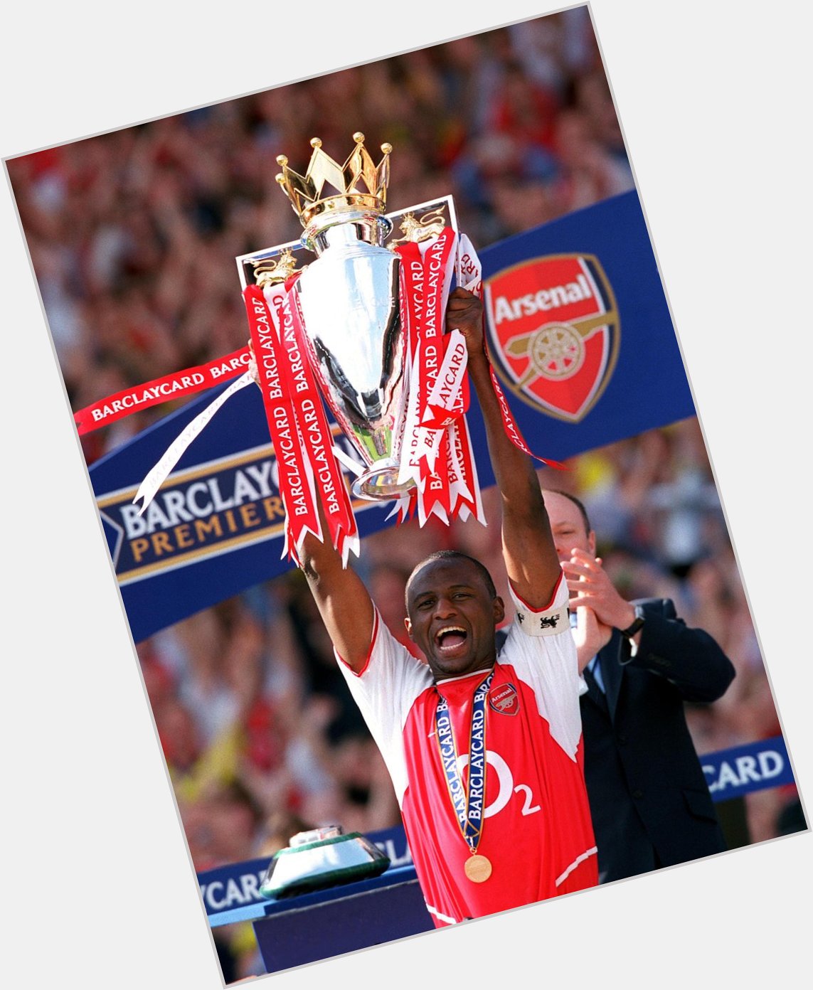 Happy Birthday to Arsenal legend and former captain Patrick Vieira! 