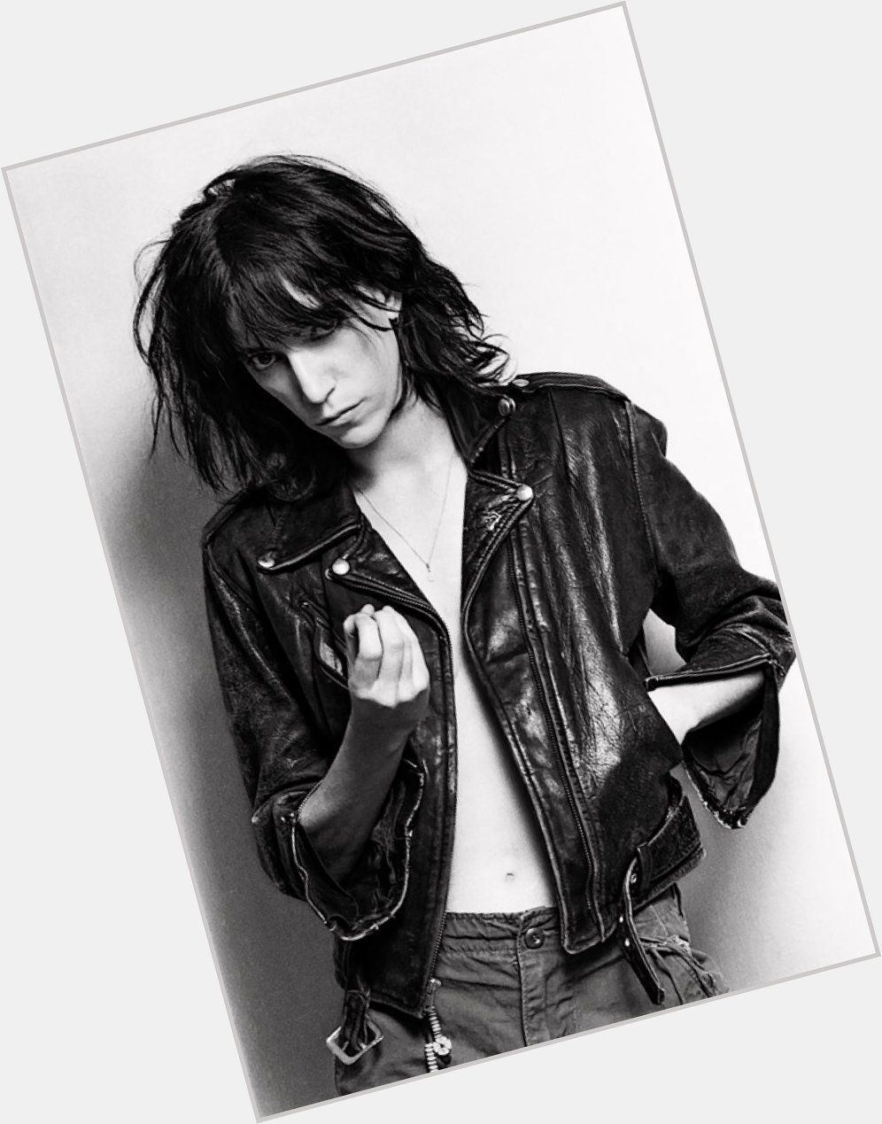 Happy 73rd Birthday to my other Queen, Patti Smith. I love her so fucking much.   ( : Lynn Goldsmith, 1976) 